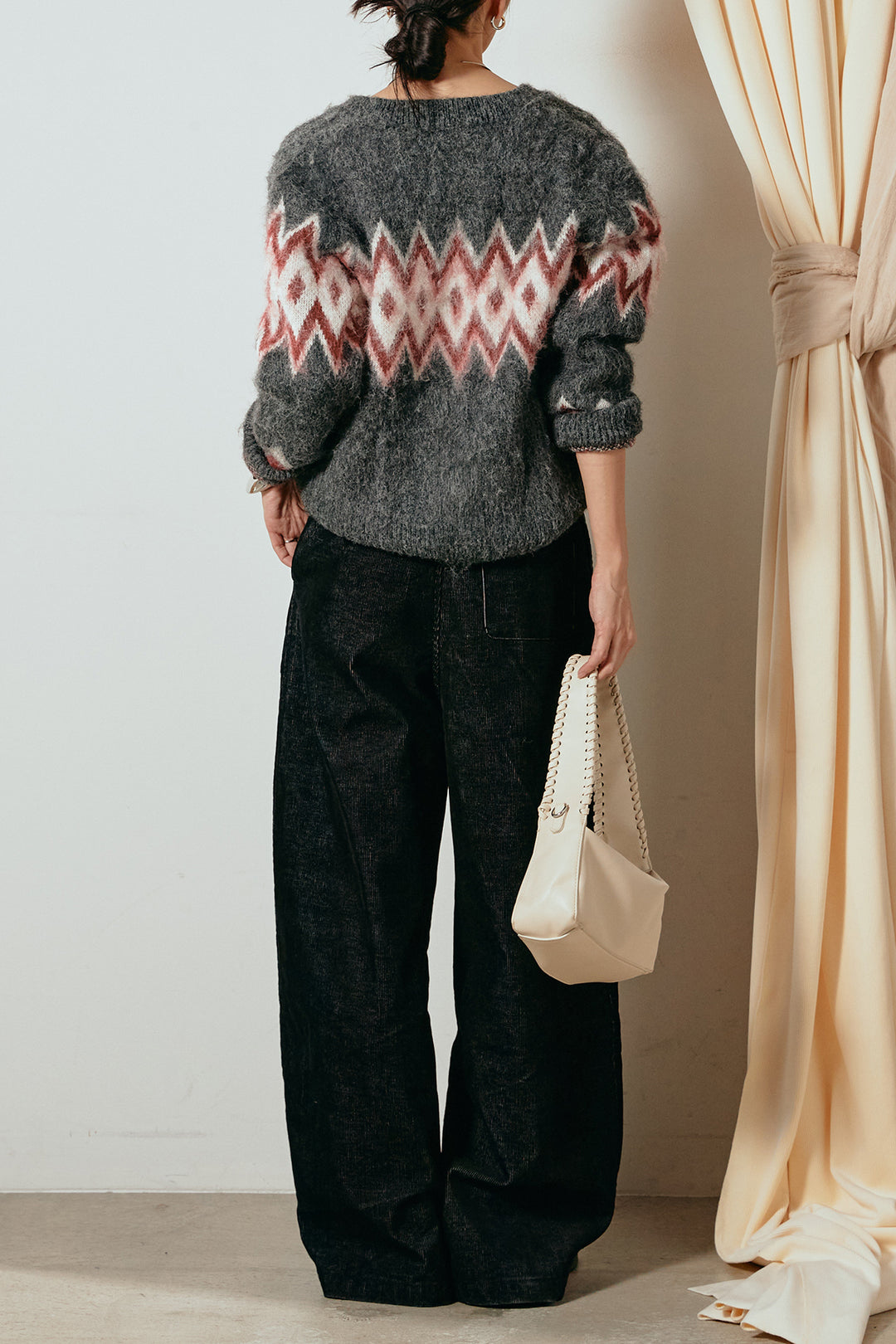 [SET]起毛ノルディック柄ニットカーディガン+フロントタック入りコーデュロイパンツ(2set)