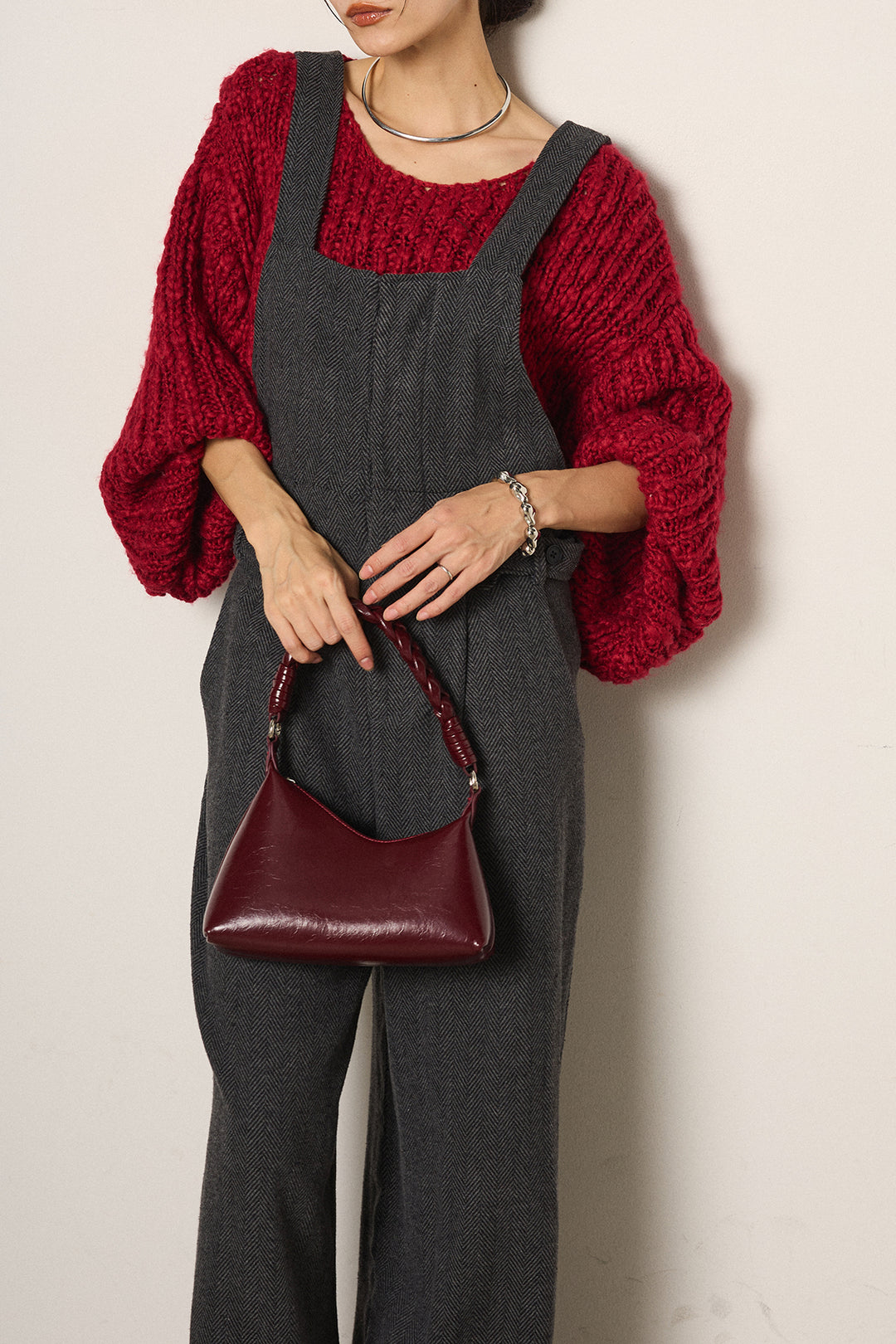 [SET]チャンキースラブニットクロップドプルオーバー+クラシックヘリンボーンサロペット(2set)