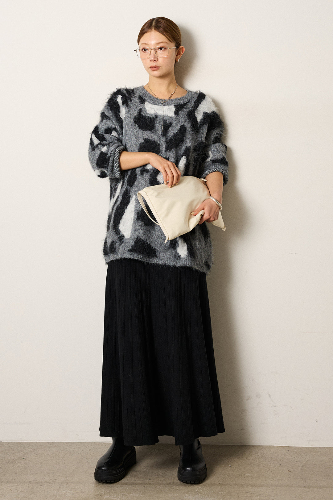 [SET]ルーズアニマルモヘアニットトップス+編み地切り替えフレアニットスカート(2set)