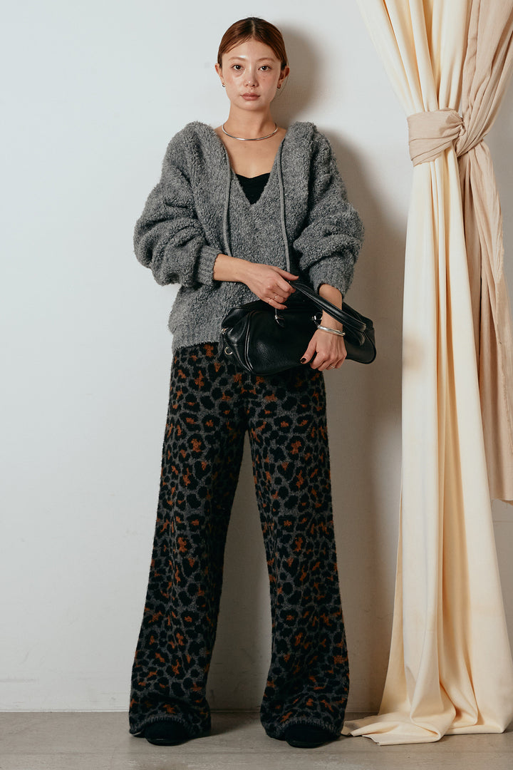 [SET]ブークレキーネックプルオーバー+リラックスレオパード柄ニットパンツ(2set)