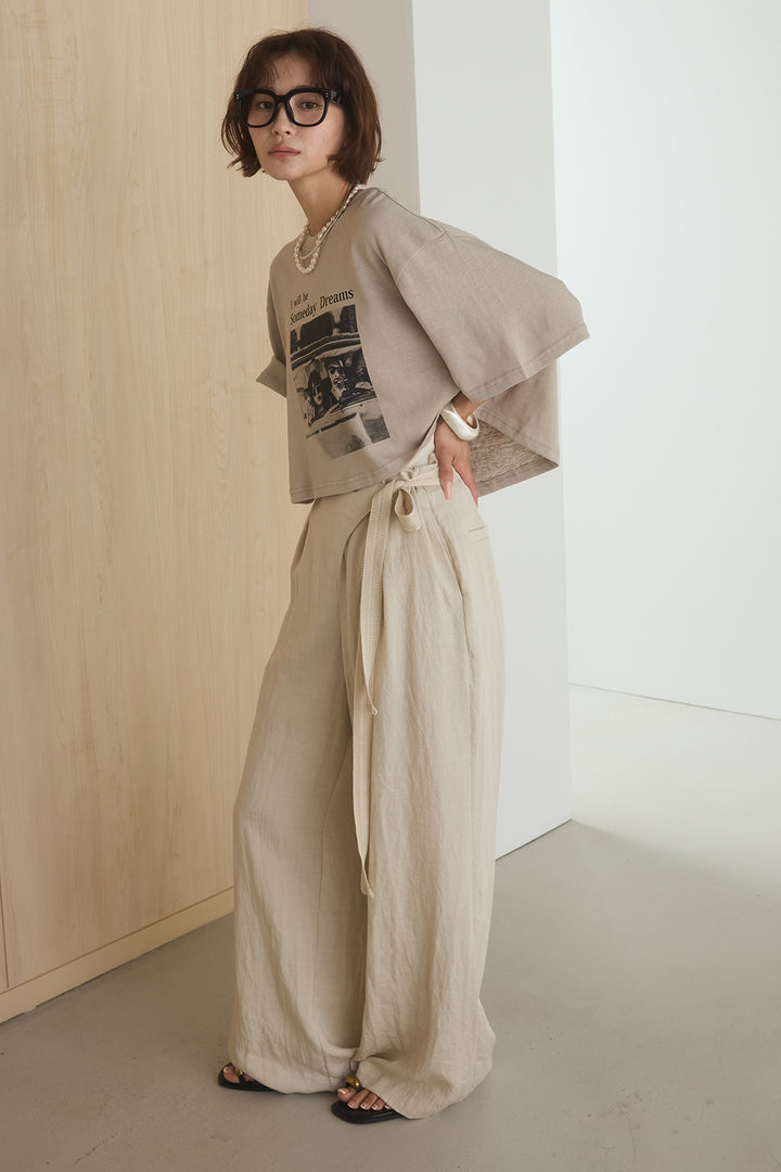 [SET]グラフィックサムデイワイドクロップドT+異素材ベルト付きラップ風ニュアンスワイドパンツ(2set)