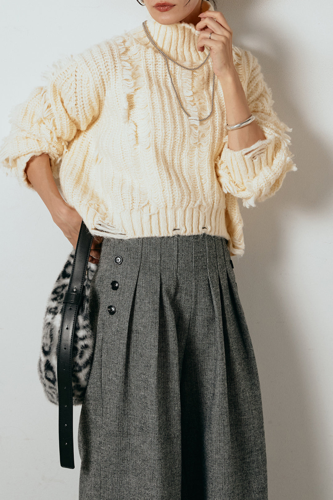 [SET]フリンジタートルショートニット+サイドボタンツイードタックパンツ(2set)