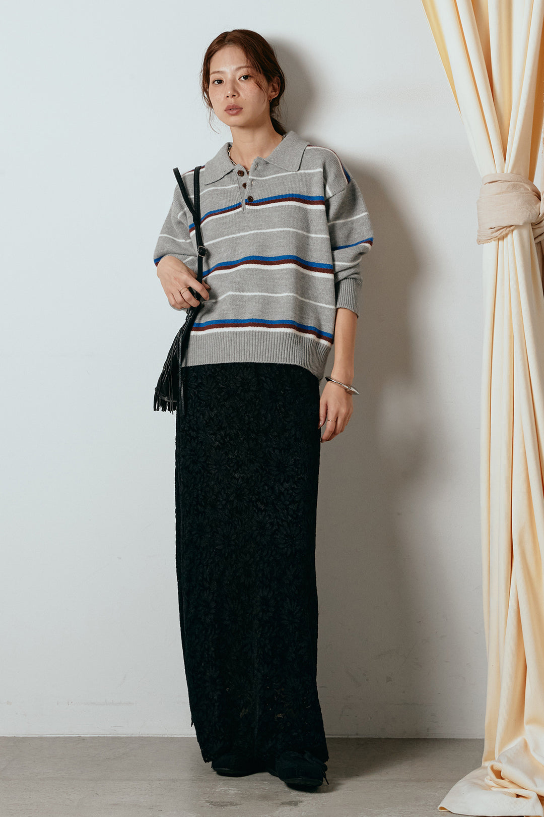 [SET]襟付きマルチボーダーニットポロトップス+花柄刺繍ベロアフレアスカート(2set)