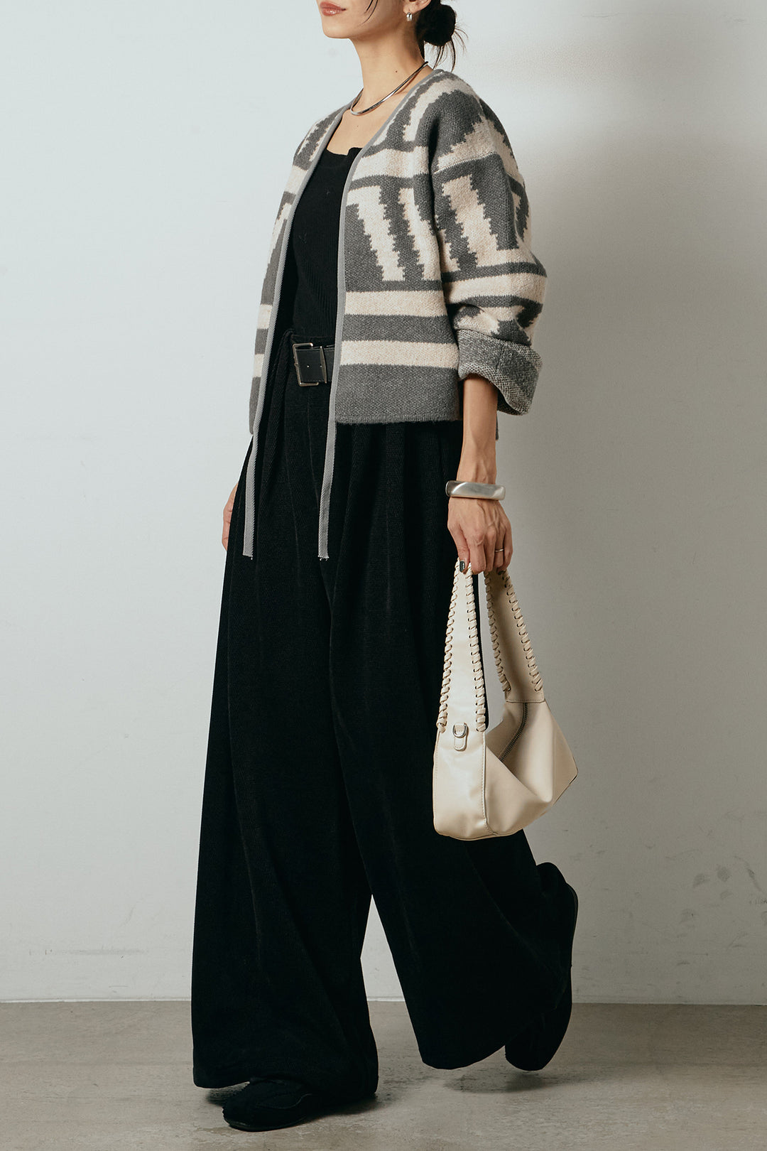 [SET]ノーカラー幾何学模様アウター+ベルトループコーデュロイワイドパンツ(2set)