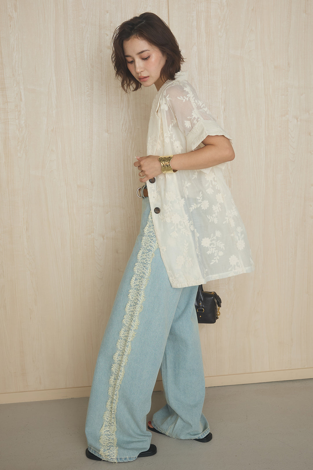 [SET]半袖シアー花柄刺繍テーラードジャケット+デニムサイドレースパンツ(2set)