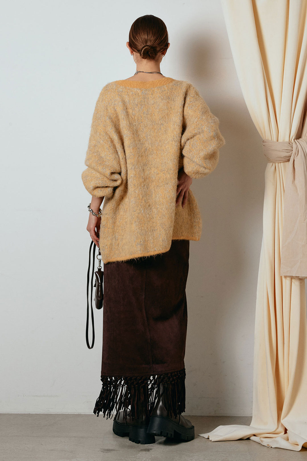 [SET]ボリュームスリーブミックスニットトップス+スウェードライク裾フリンジスカート(2set)