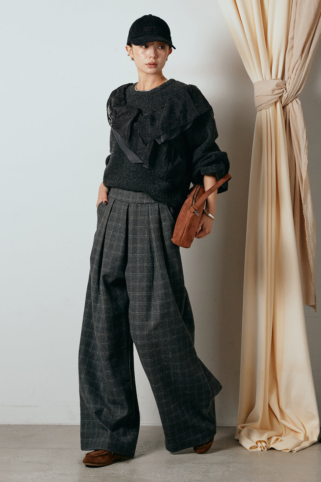 [SET]アシンメトリーフリルニットトップス+ウールライクチェックタックパンツ(2set)