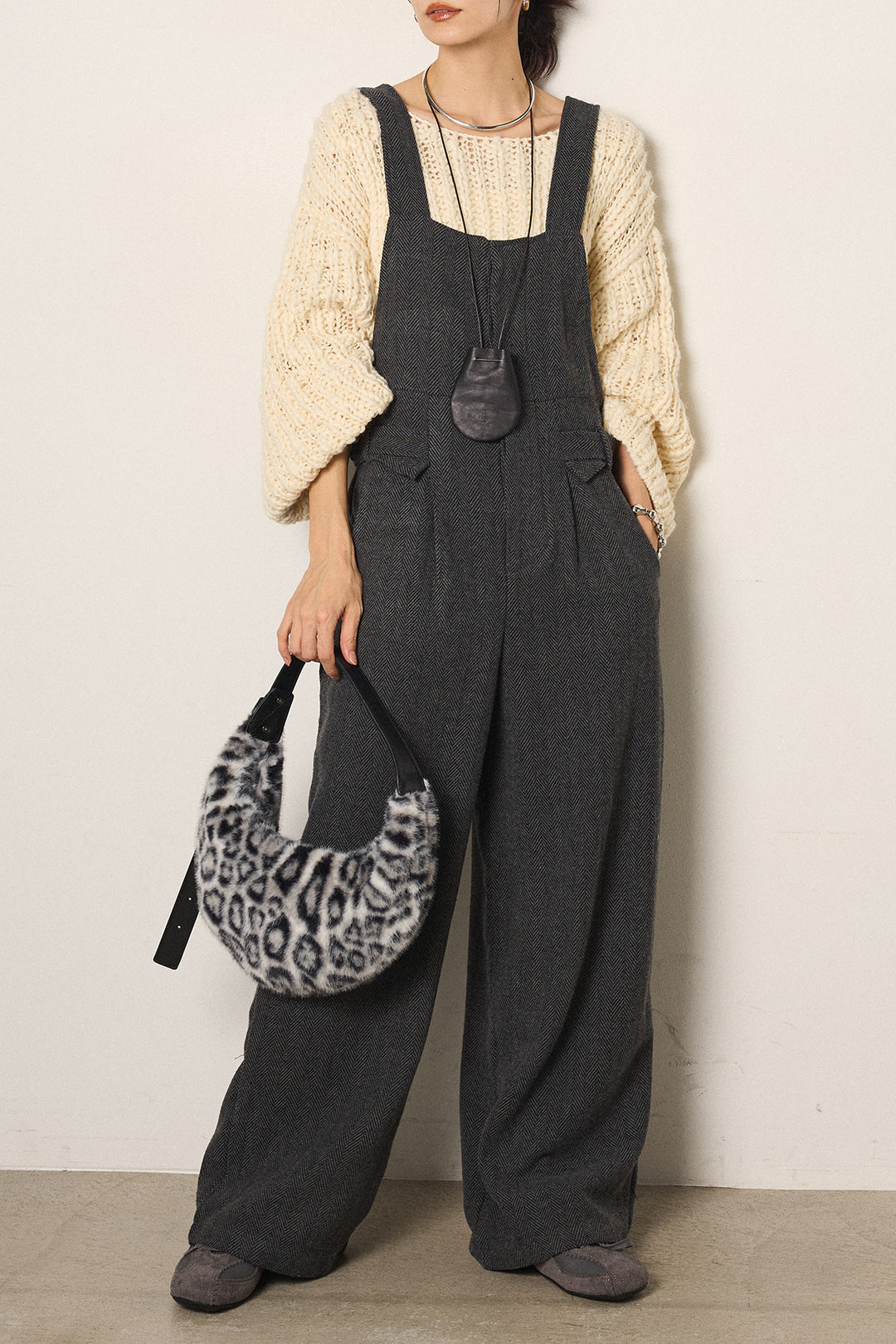 [SET]チャンキースラブニットクロップドプルオーバー+クラシックヘリンボーンサロペット(2set)