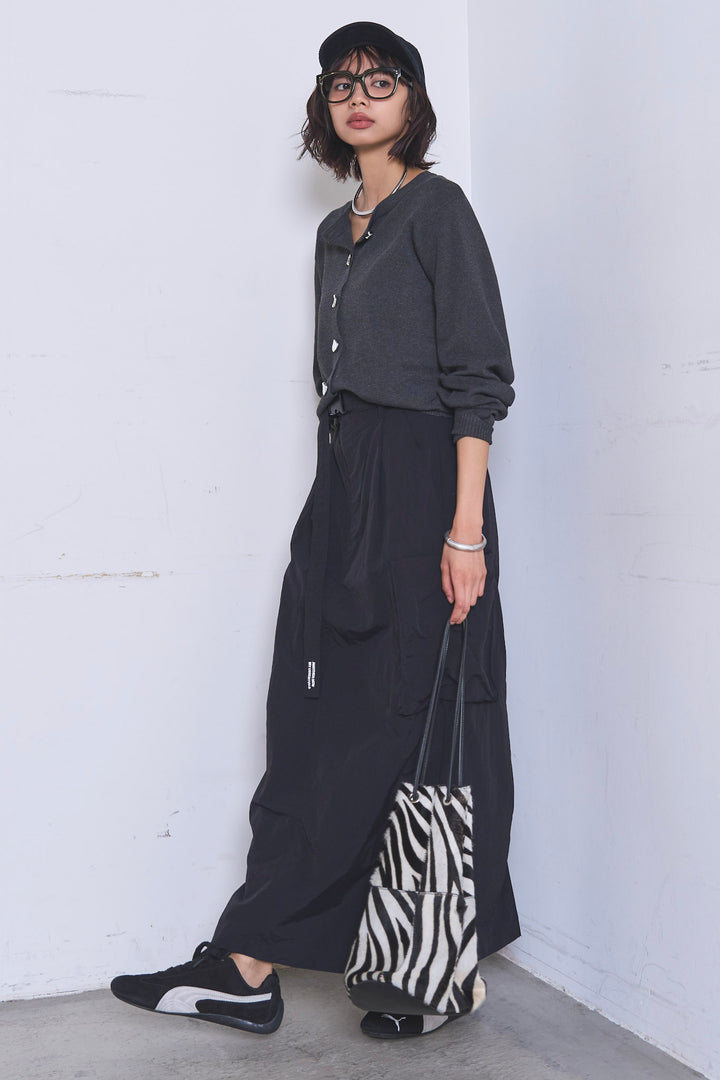 [SET]リサイクルポリニュアンス釦カーデ+撥水加工ナイロンスカート(2set)