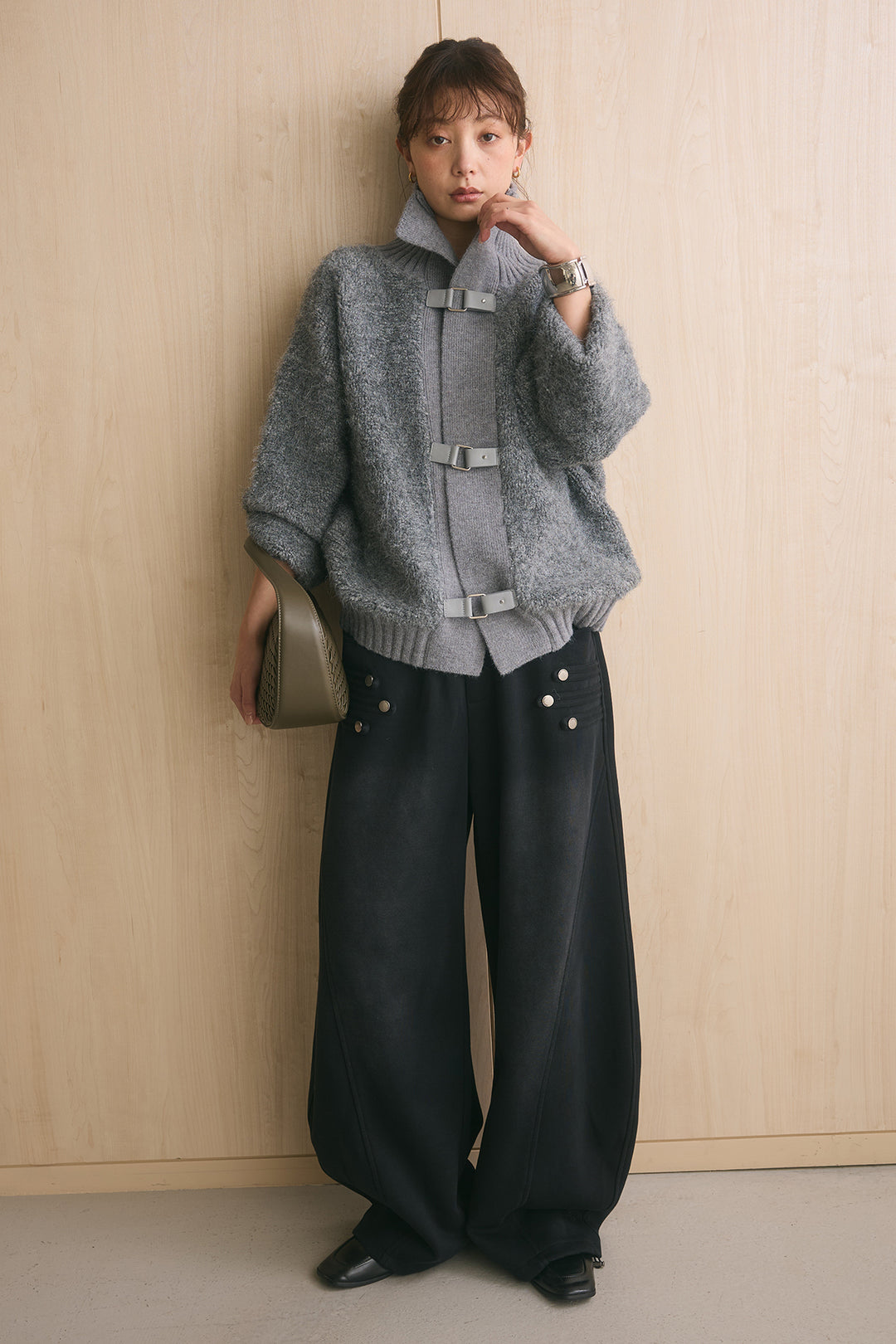 [SET]ブークレーハイネックニットジャケット+ナポレオンディテールカーブパンツ(2set)