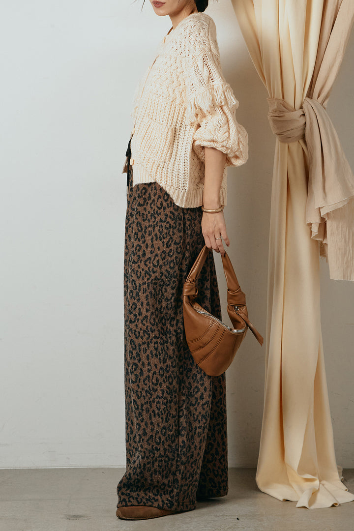 [SET]ランダムフリンジニットカーディガン+リラックスレオパード柄ワイドパンツ(2set)