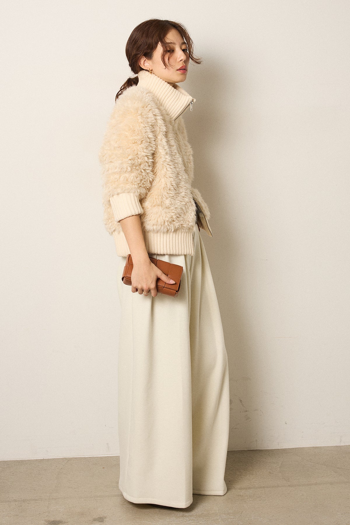 即納】ハイネックボアブルゾン – ESICA