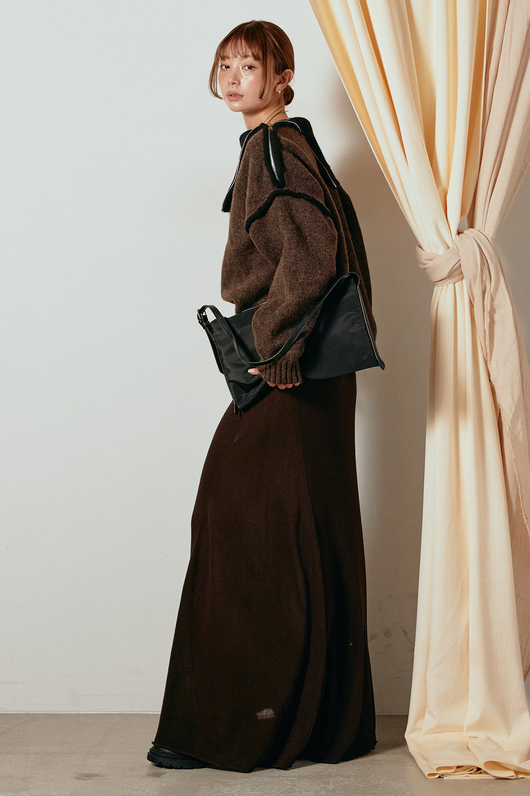 [SET]ハイネックジップデザインニットトップス+サイド切り替えリブニットロングスカート(2set)