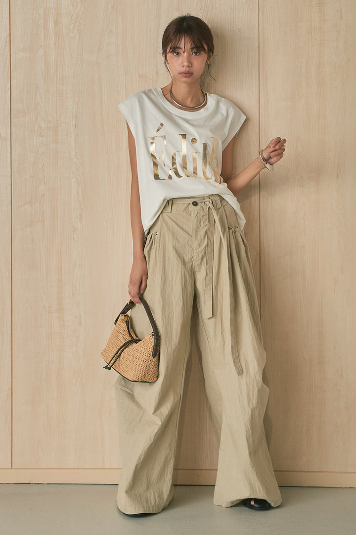 [SET]箔ロゴプリントノースリーブTシャツ+スタッズ付きポケットタックパンツ(2set)