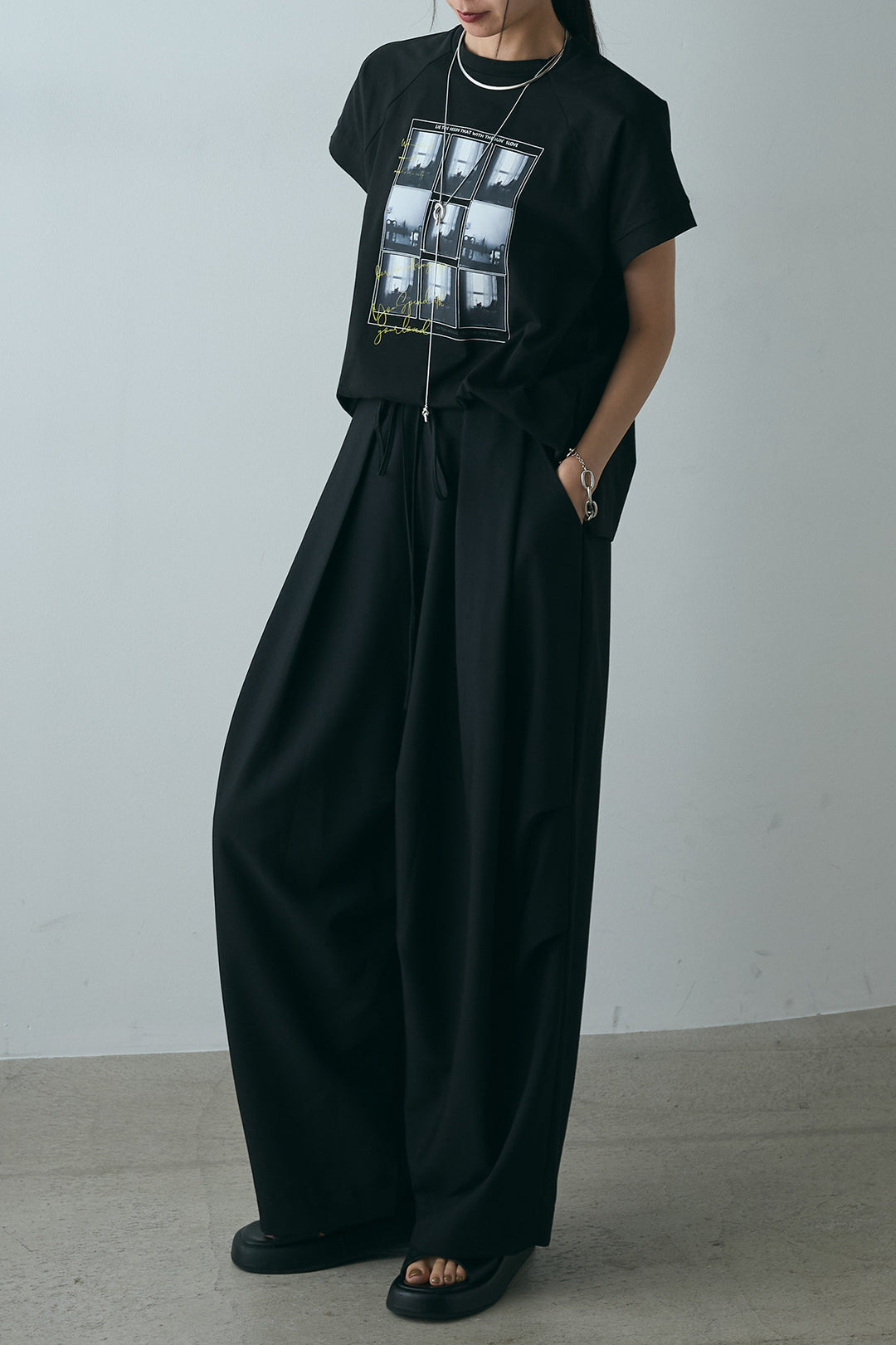 [SET]フォトプリントラグランTシャツ+ランダムタック入りワイドパンツ(2set)