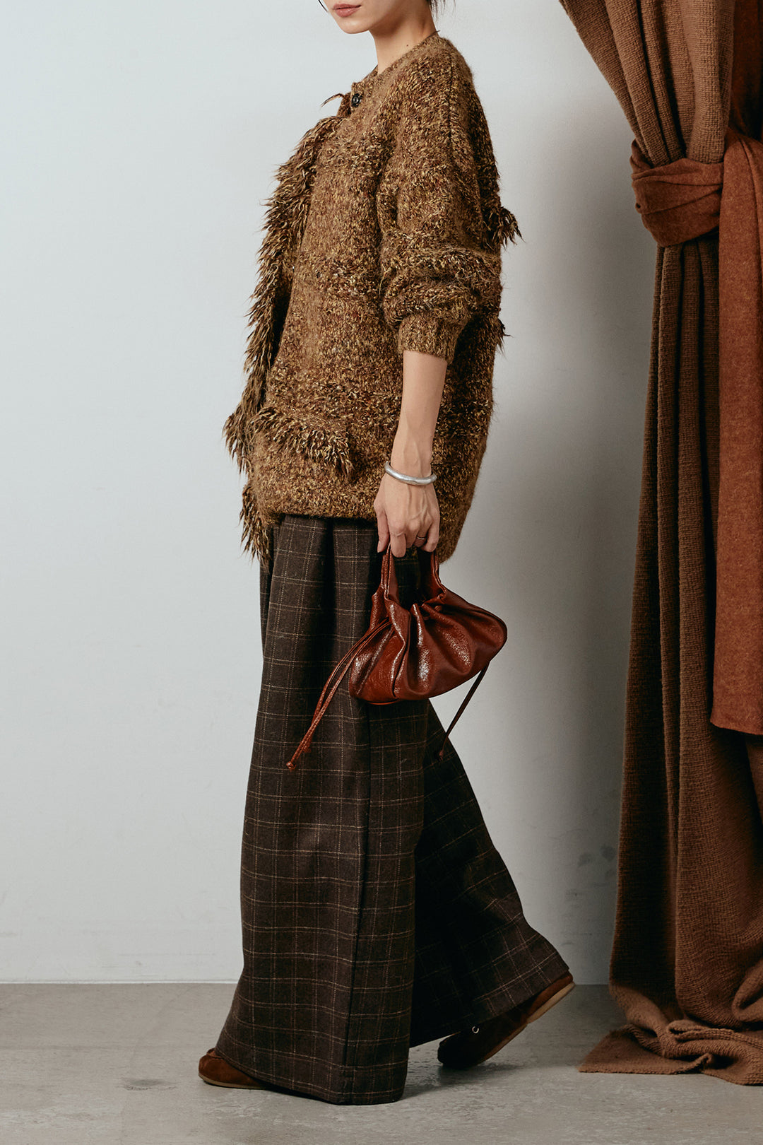 [SET]フリンジニットカーディガン+ウールライクチェックタックパンツ(2set)