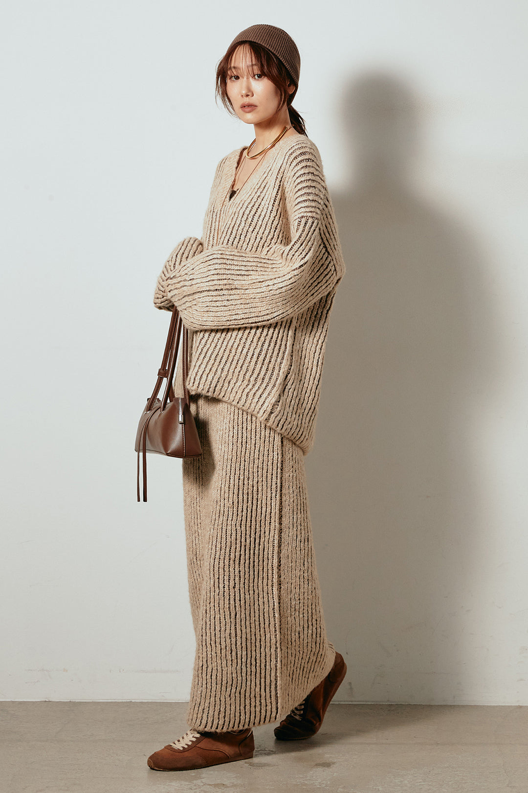 [SET]アルパカタッチ深Vニットトップス+アルパカタッチニットタイトスカート(2set)