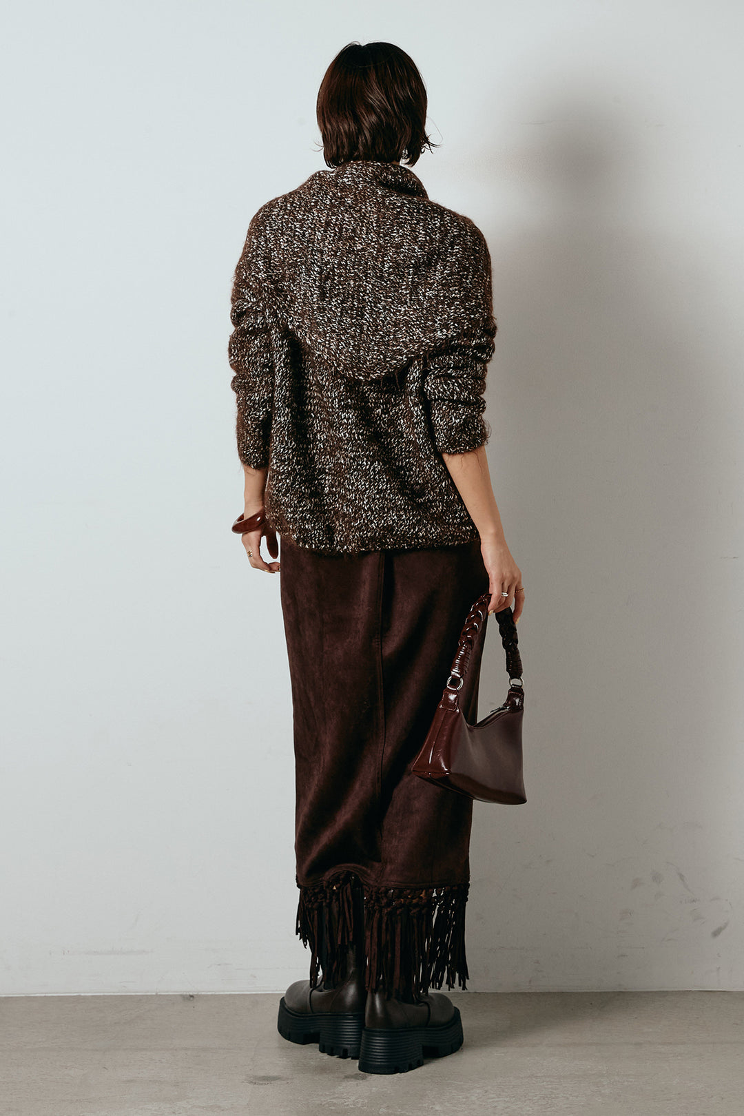 [SET]スカーフ付きミックスニットトップス+スウェードライク裾フリンジスカート(2set)