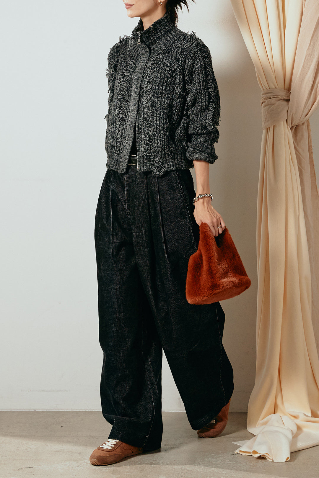 [SET]ハイネックフリンジジップニットトップス+フロントタック入りコーデュロイパンツ(2set)