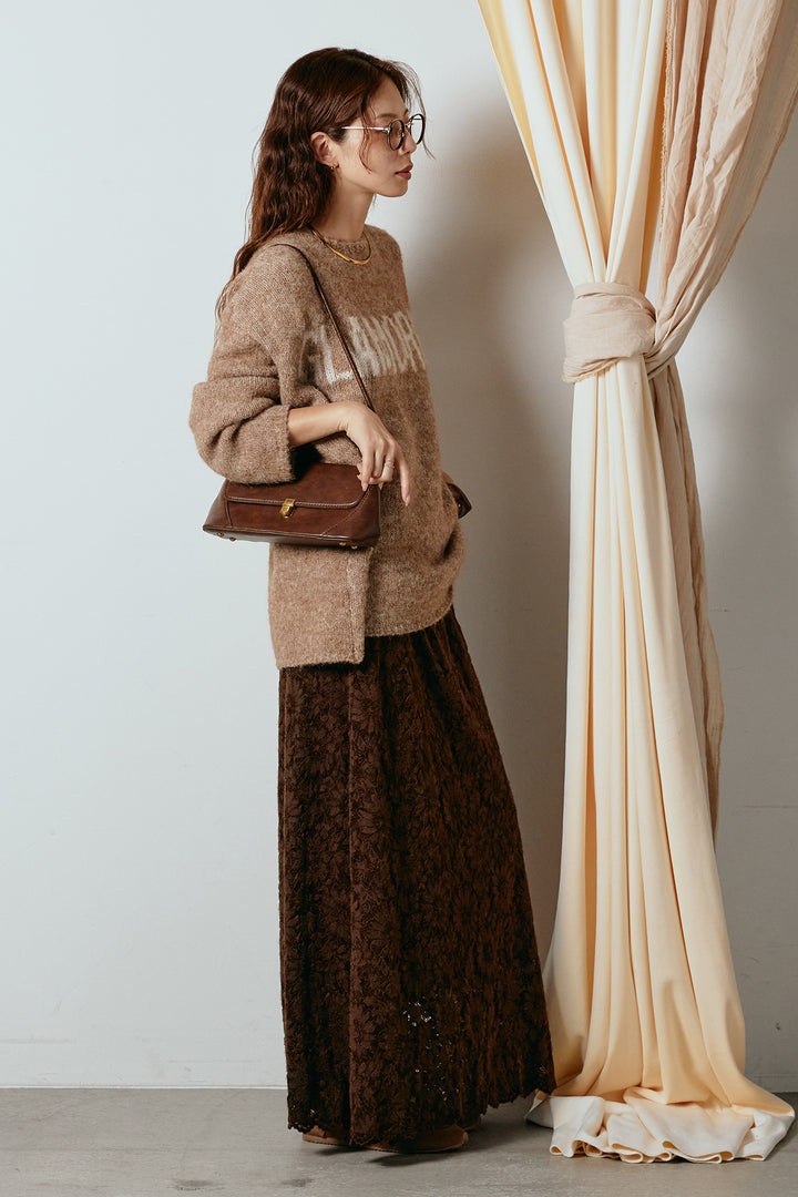 [SET]フロントロゴデザインニットトップス+花柄刺繍ベロアフレアスカート(2set)