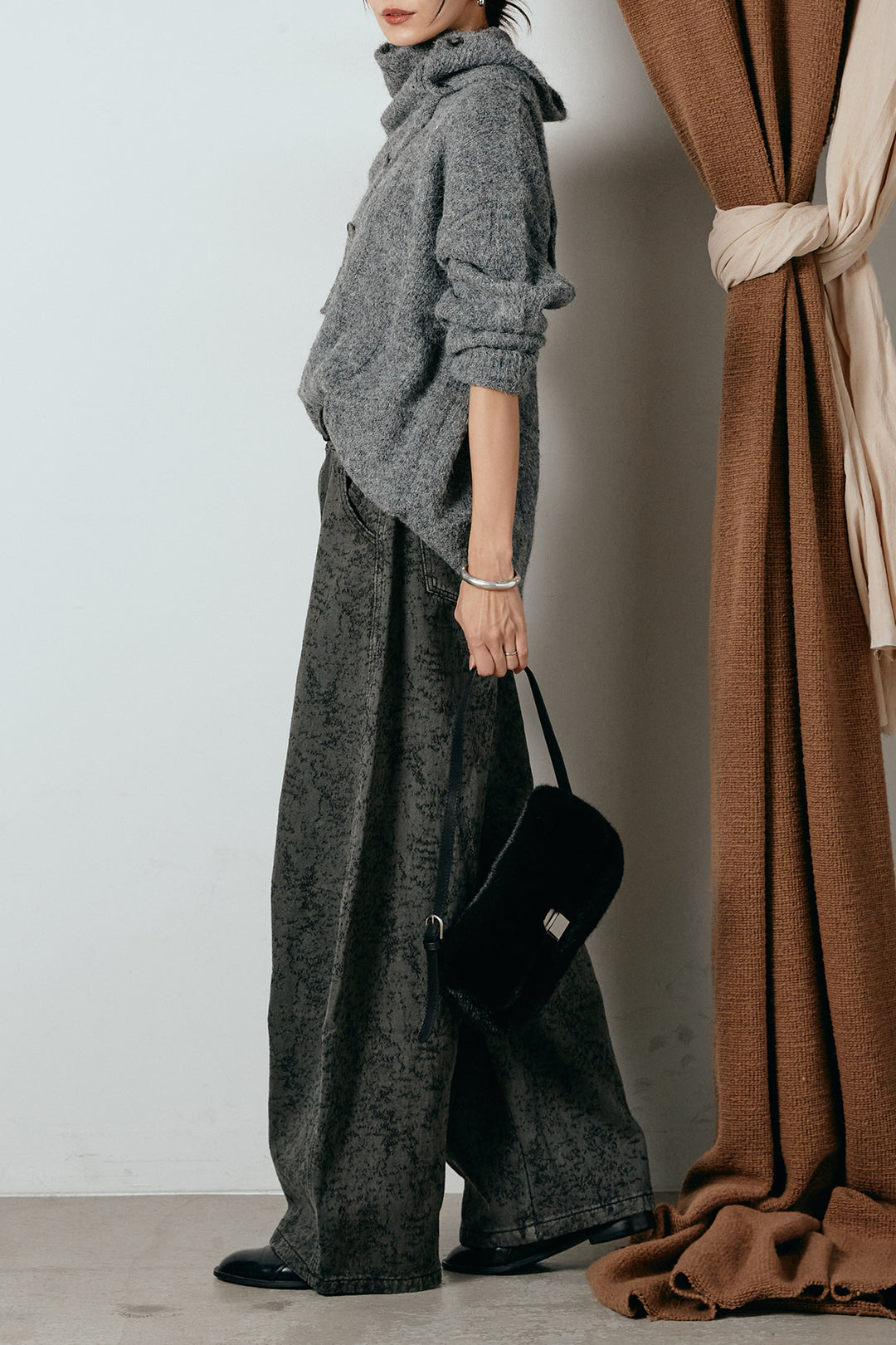 [SET]ケープデザインケーブルニットトップス+ベルト付きニュアンス柄カーブワイドパンツ(2set)