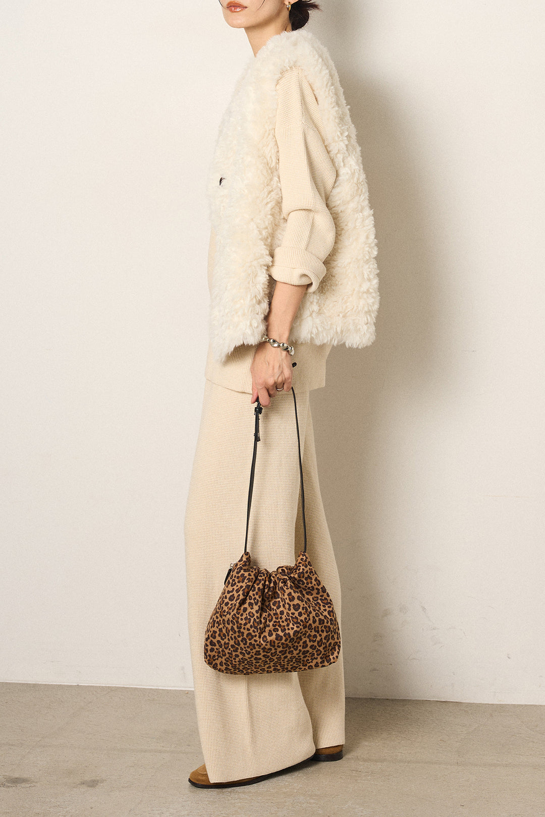 [SET]リラックスワッフルニットSETUP+ノーカラーエコファーベスト(2set)