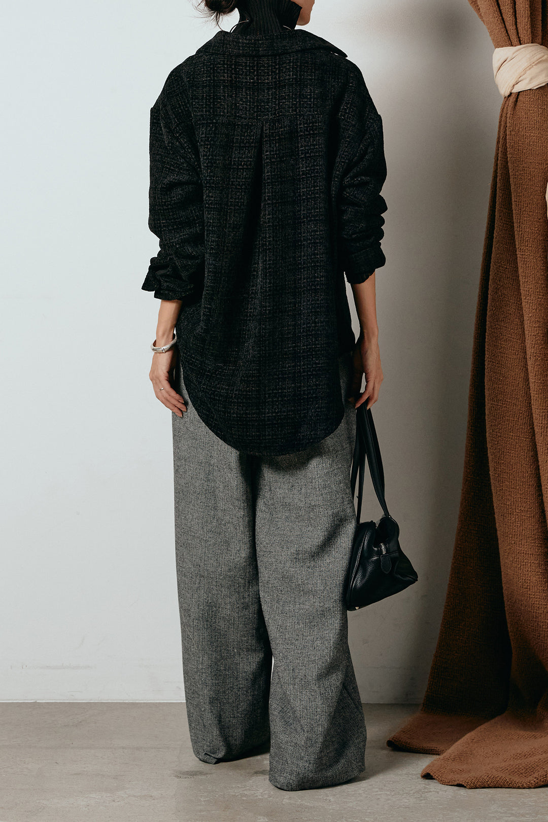 [SET]ルーズクラッシュツイルシャツ+サイドボタンツイードタックパンツ(2set)