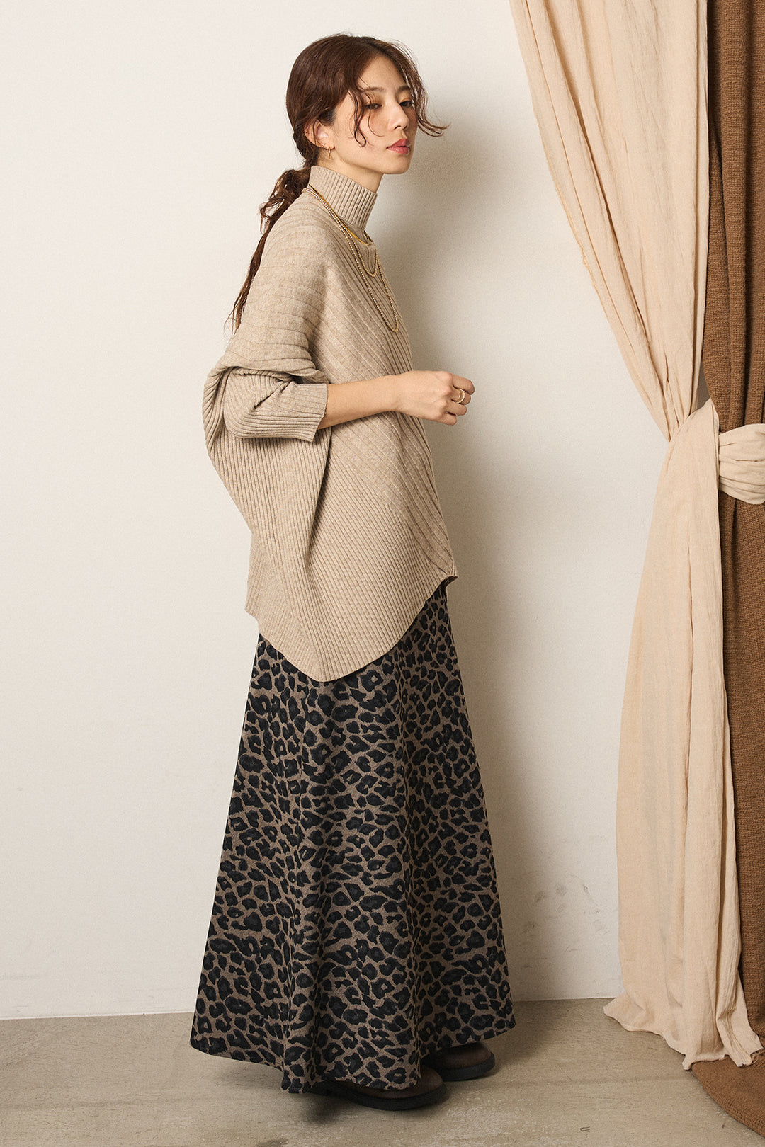 [SET]アシメデザインリブポンチョニットトップス+レオパードロングスカート(2set)