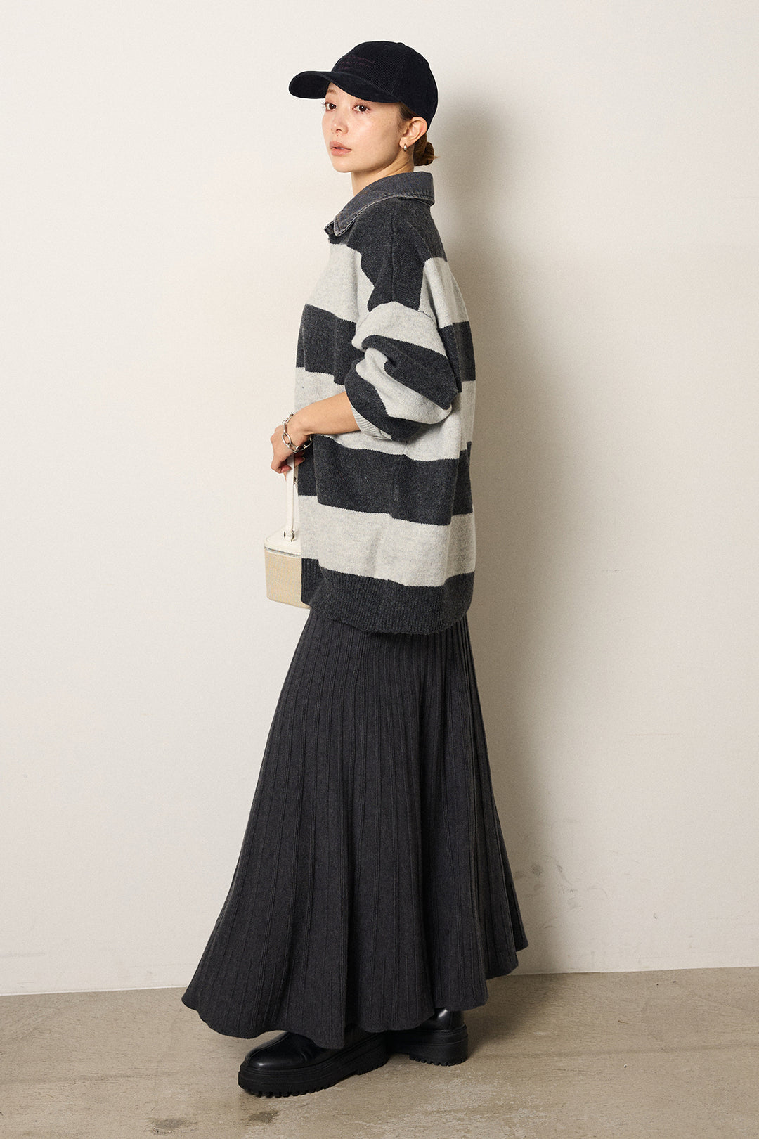 [SET]デニムカラーボーダールーズニット+編み地切り替えフレアニットスカート(2set)