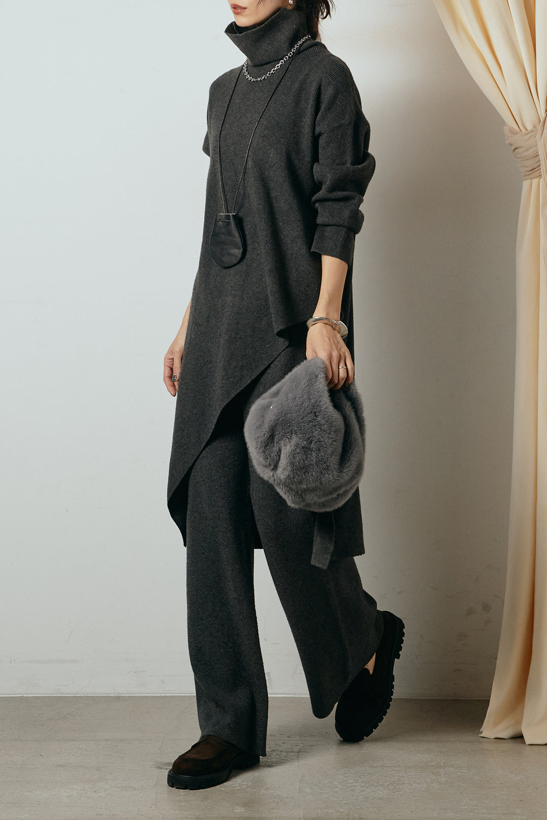 [SET]裾アシンメトリーニットSETUP