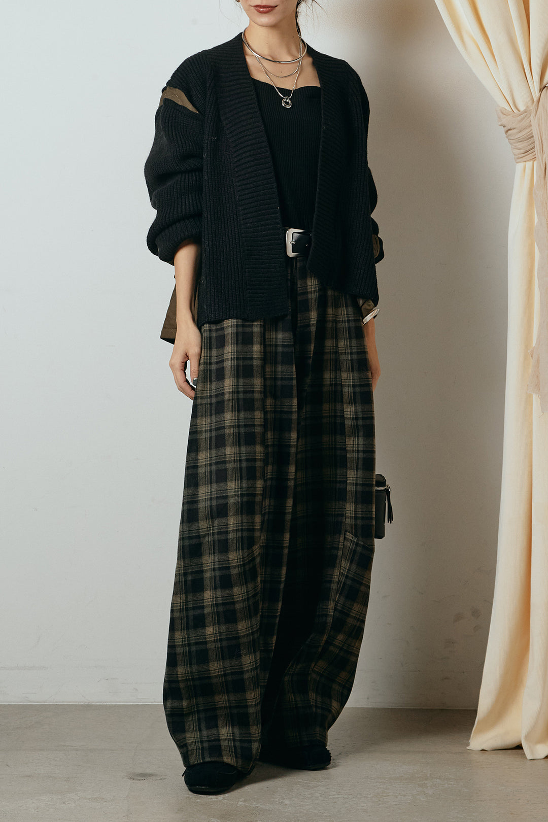 [SET]キルティング切り替えニットカーディガン+ベルト付きタータンチェックカーブワイドパンツ(2set)