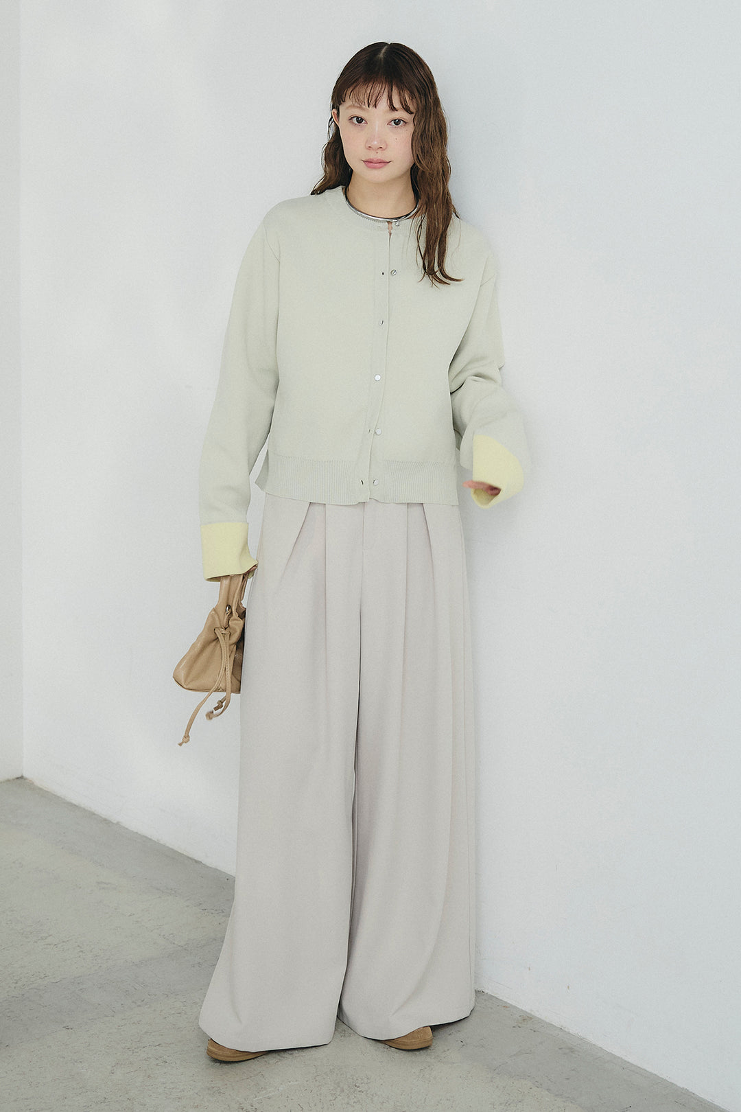 [SET]リバーシブル配色ニットカーディガン+ベルト付きツータックワイドパンツ(2set)