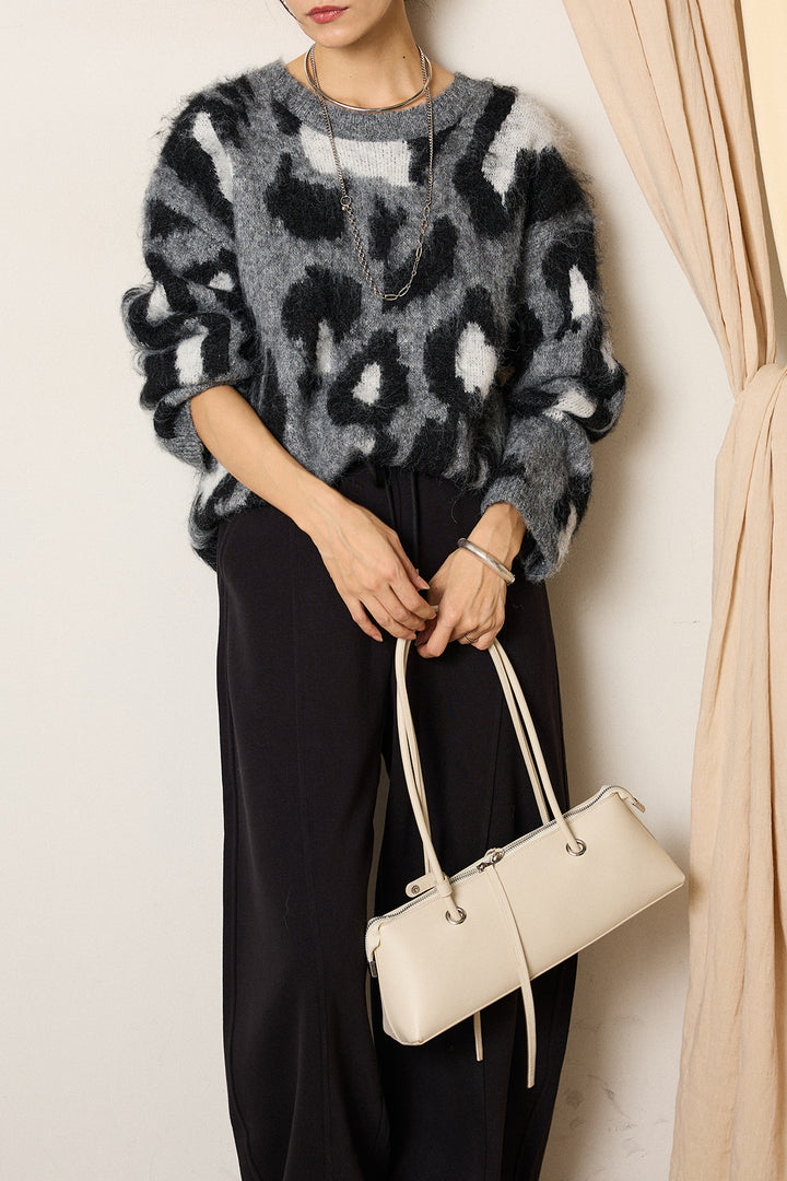 [SET]ルーズアニマルモヘアニットトップス+スウェットワイドカーブパンツ(2set)