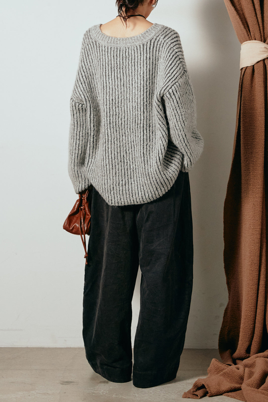 [SET]アルパカタッチ深Vニットトップス+タック入りコーデュロイワイドパンツ(2set)