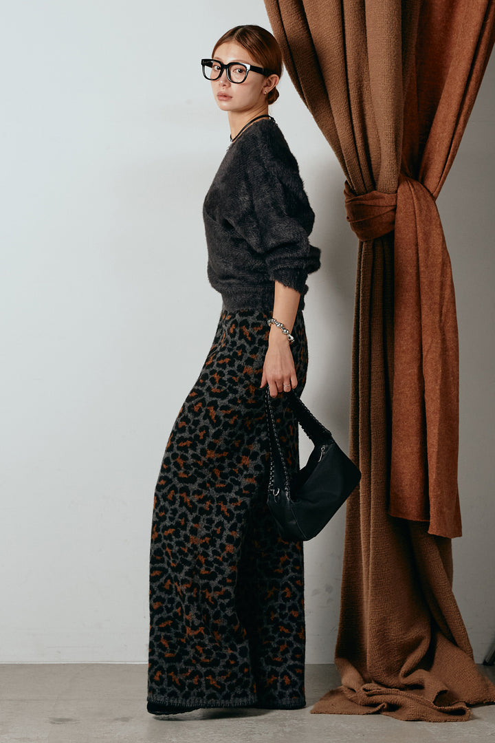 [SET]シャギーカシュクールニットトップス+リラックスレオパード柄ニットパンツ(2set)