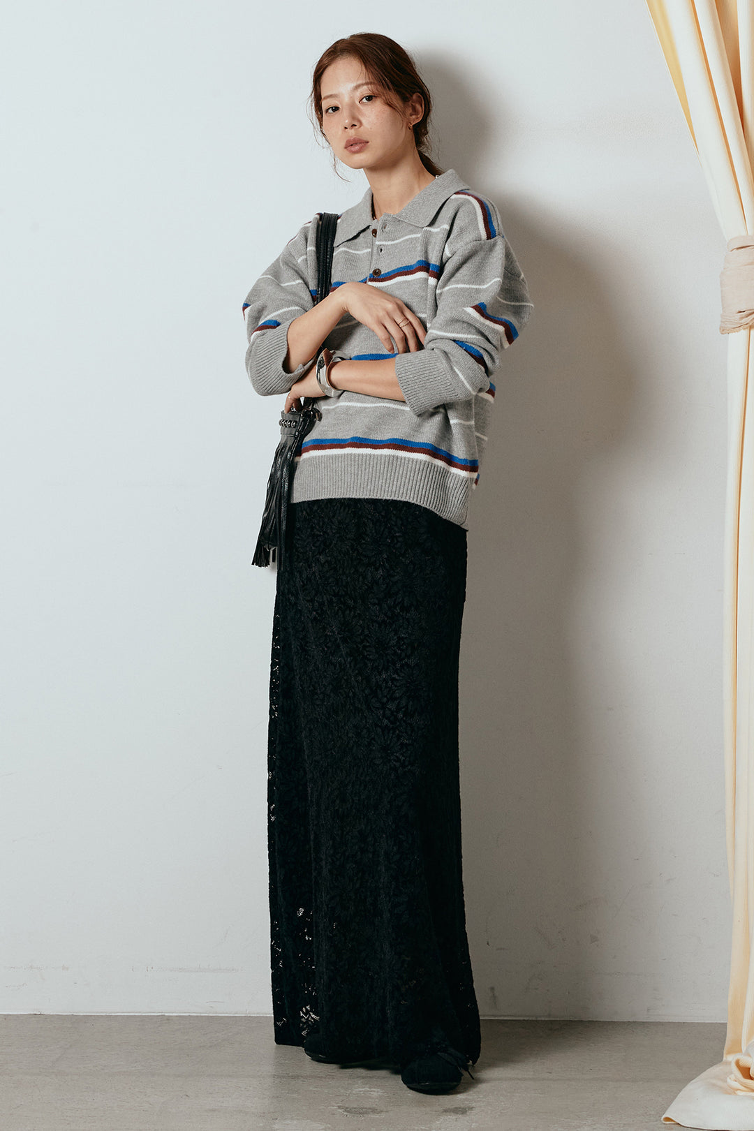 [SET]襟付きマルチボーダーニットポロトップス+花柄刺繍ベロアフレアスカート(2set)