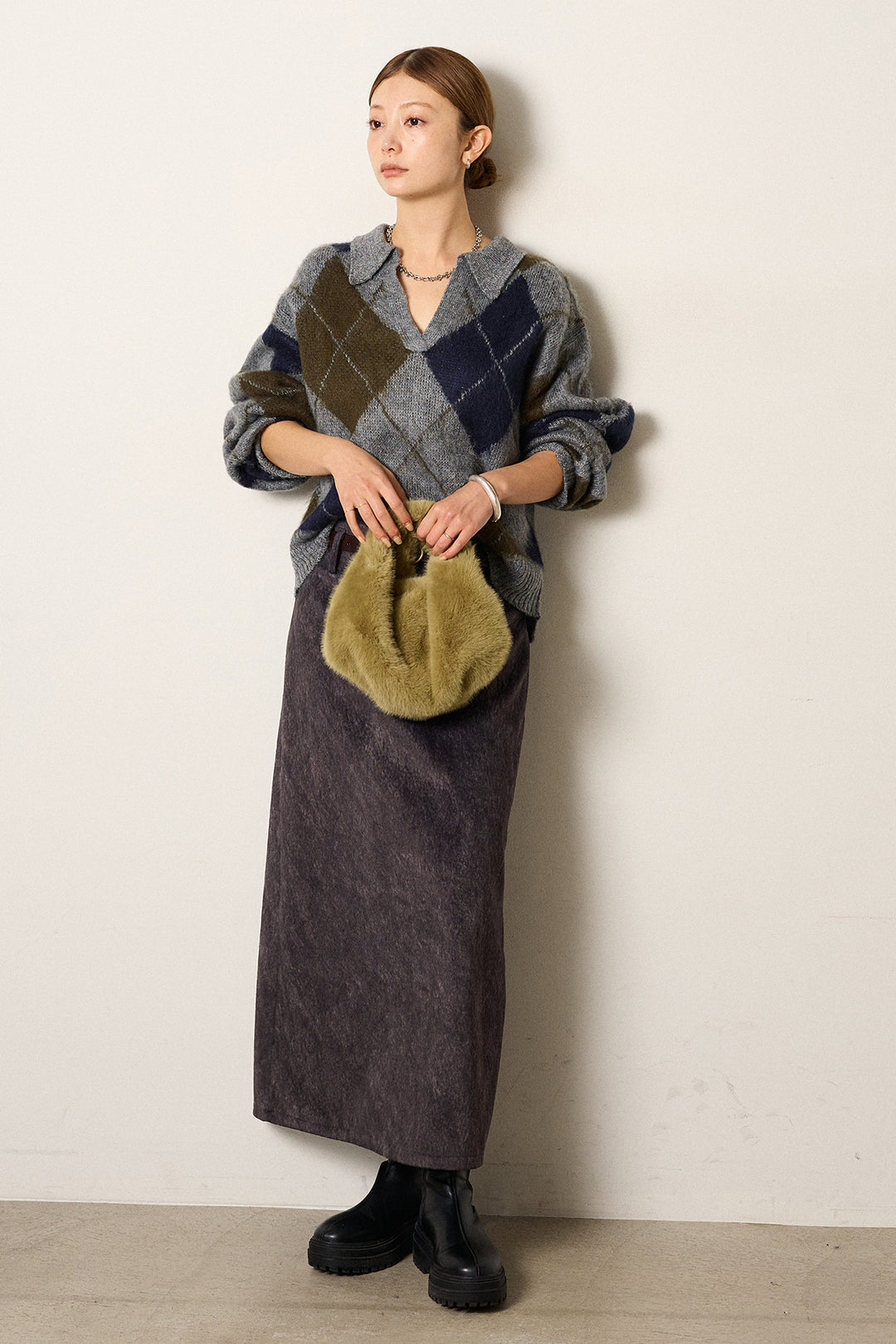 [SET]アクリルモヘアアーガイルキーネックプルオーバー+ロープベルト付きスウェード調スカート(2set)