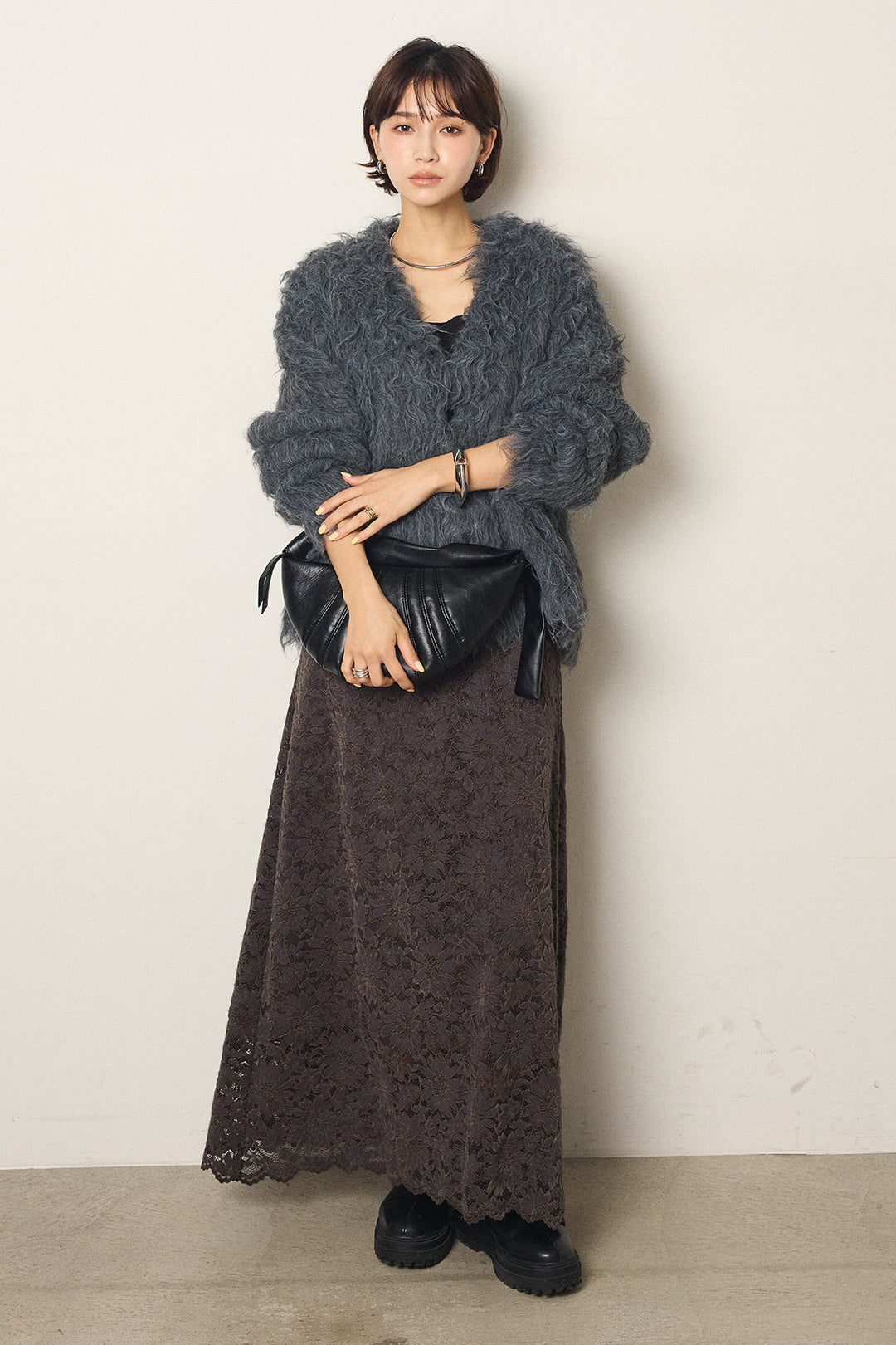 [SET]起毛シャギーニットカーディガン+花柄刺繍ベロアフレアスカート(2set)