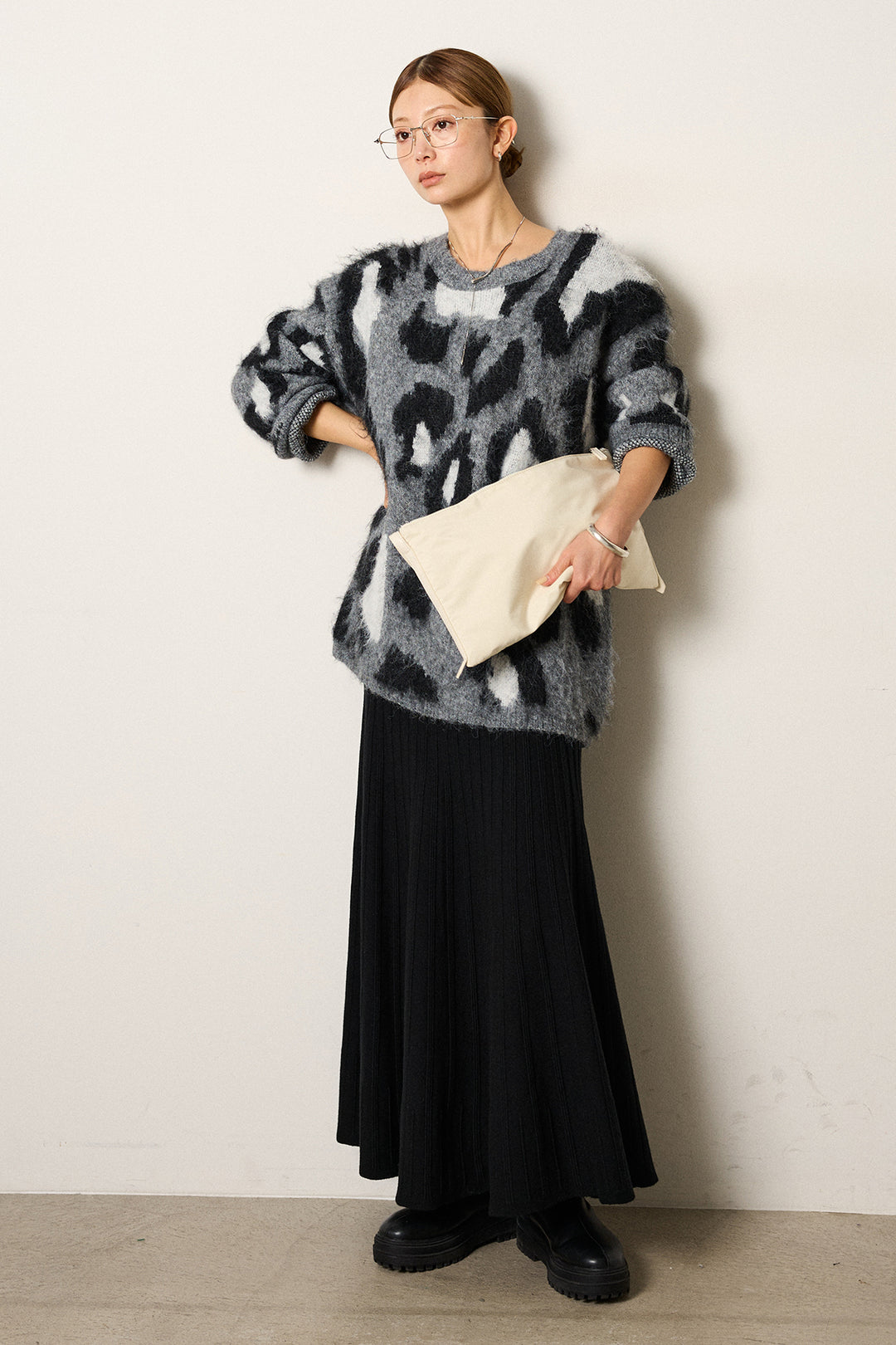 [SET]ルーズアニマルモヘアニットトップス+編み地切り替えフレアニットスカート(2set)