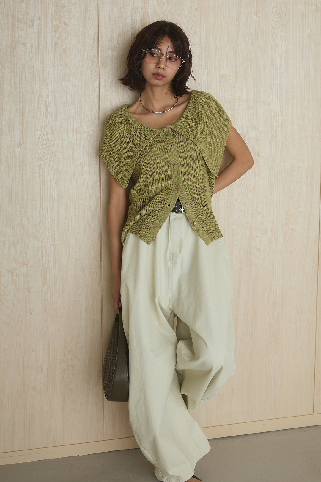 [SET]ビッグカラーボタンニットトップス+ベルト付きカラーデニムパンツ(2set)