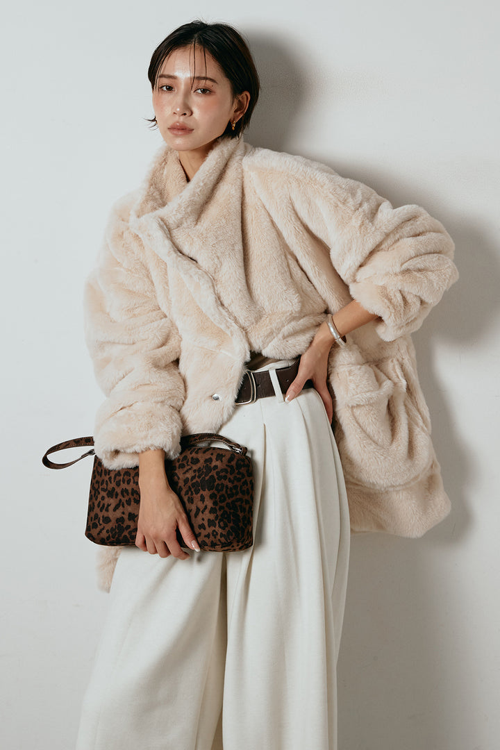 [SET]スタンドネックファーコート+フェイクレザー太ベルト付きタックワイドパンツ(2set)