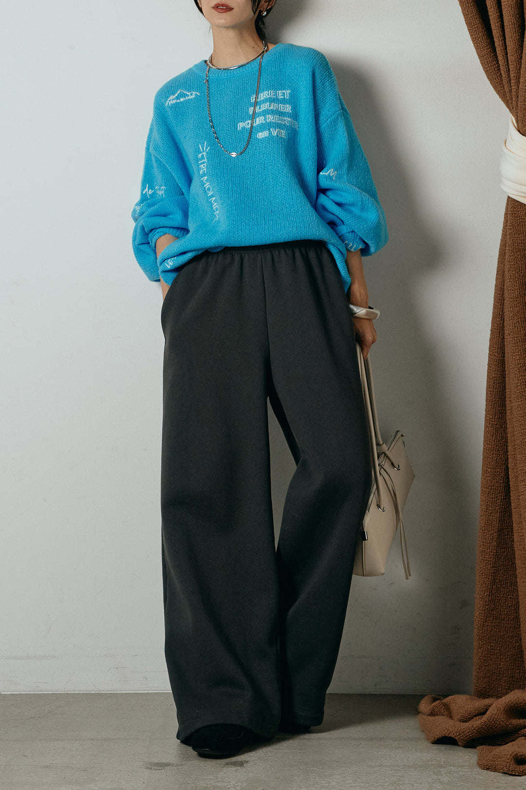 [SET]刺繍ロゴランダムデザインニットトップス+裏起毛スウェットワイドパンツ(2set)