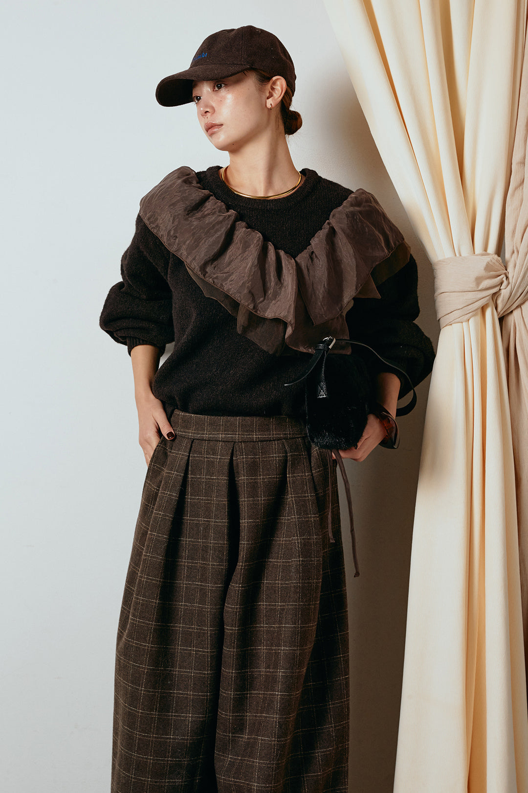 [SET]アシンメトリーフリルニットトップス+ウールライクチェックタックパンツ(2set)