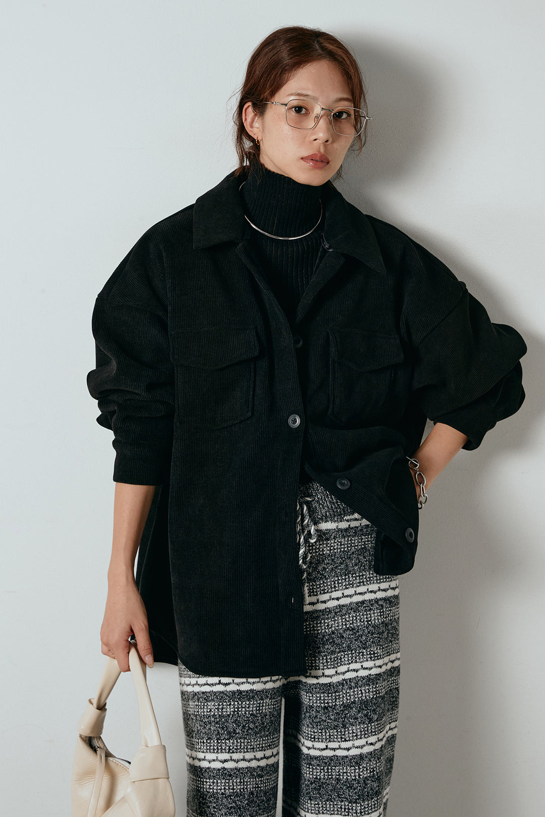 [SET]襟付きコーデュロイポケットシャツ+リブニットシームレスタートルプルオーバー+マルチライン柄リラックスニットパンツ(3set)