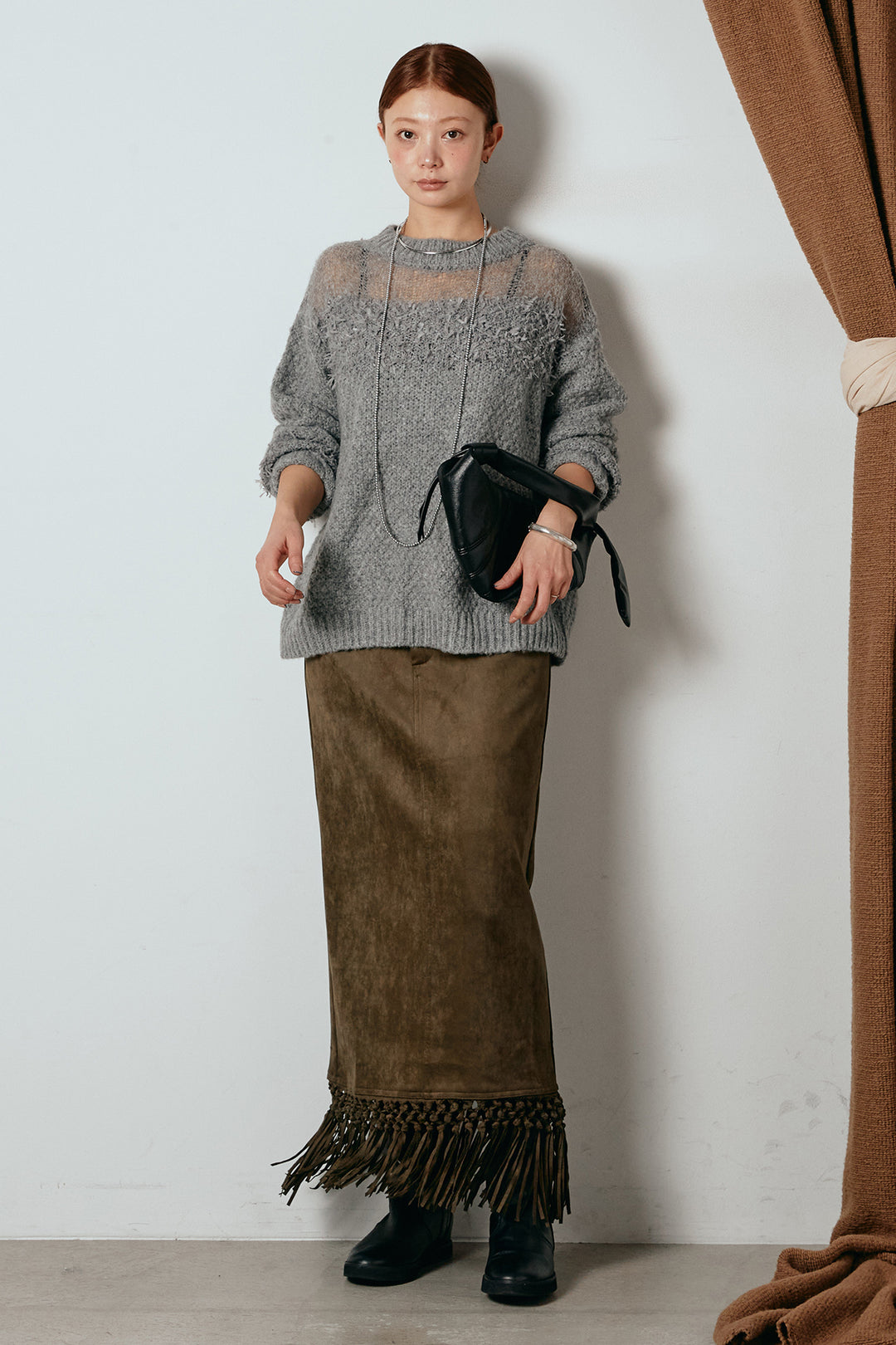 [SET]パターンランダム編みニットトップス+スウェードライク裾フリンジスカート(2set)