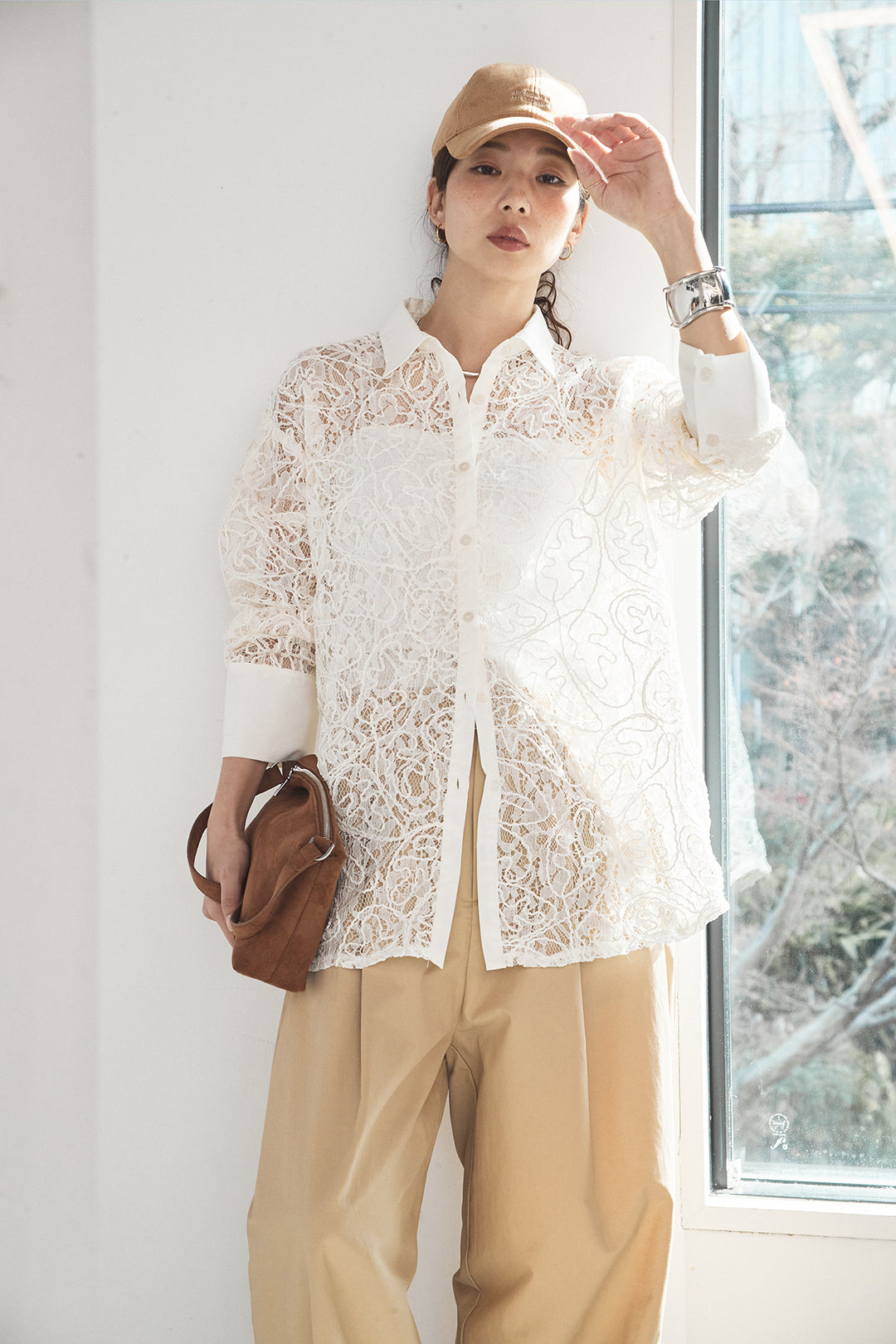 [SET]刺繍レースオーバーサイズシャツ+合繊ツイルパイピングタックカーブパンツ(2set)