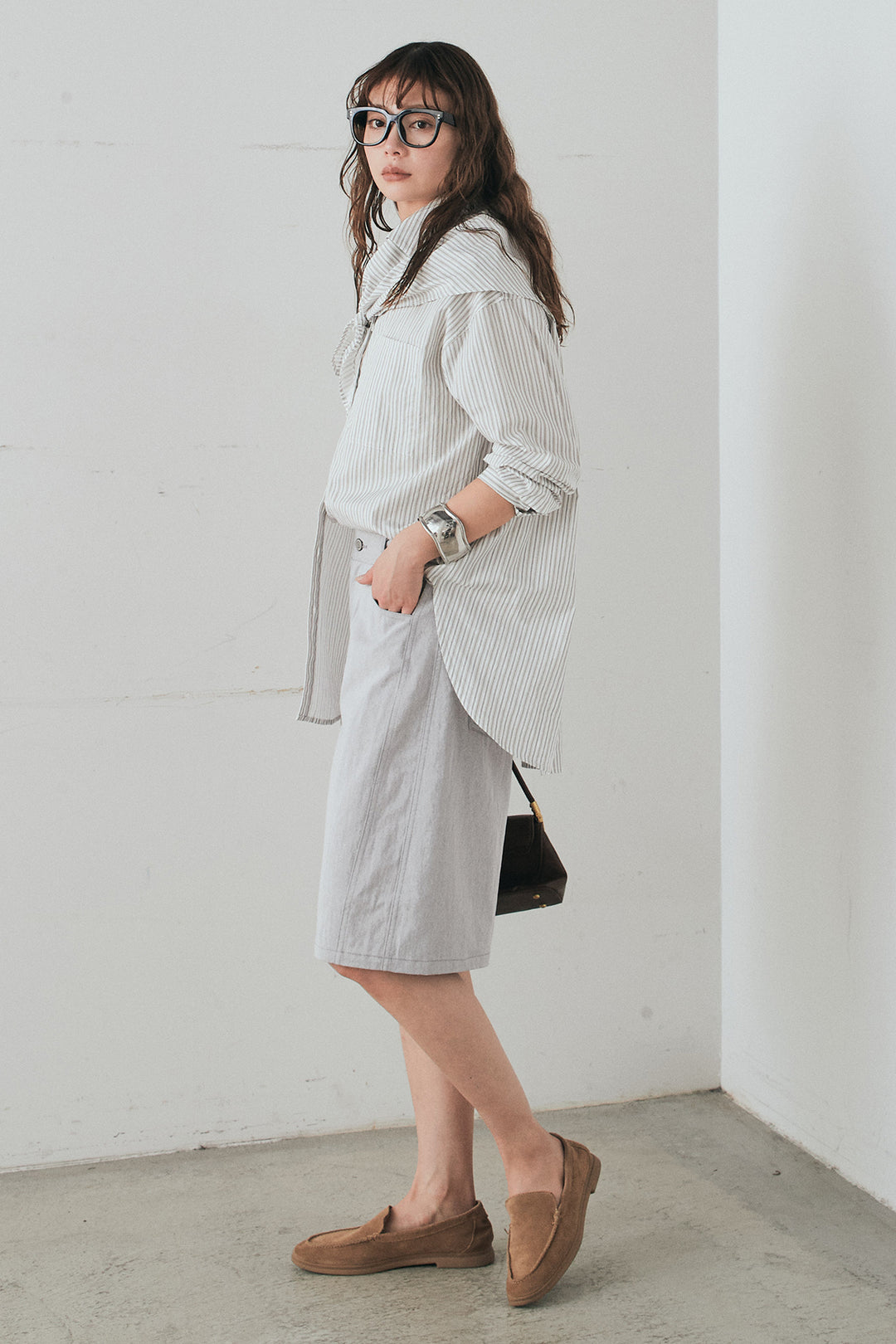 [SET]ランダムストライプスカーフ付きシャツ+デニムハーフパンツ(2set)