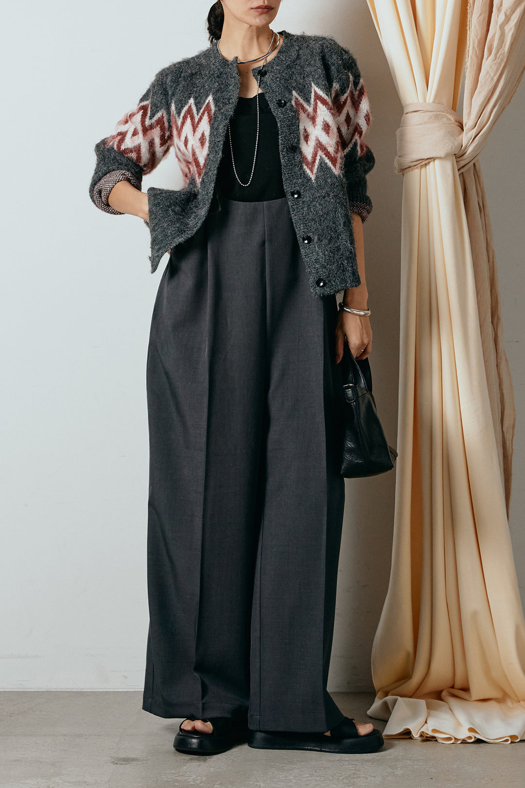 [SET]起毛ノルディック柄ニットカーディガン+ワイドツイルサロペット(2set)