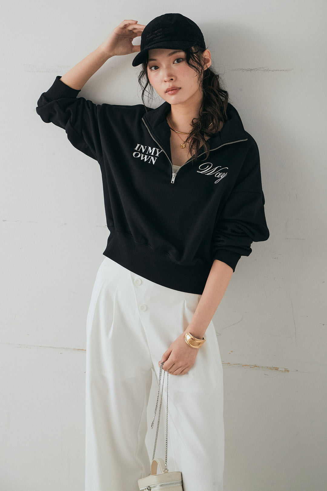 [SET]裏毛ロゴ刺繍ハーフZIPスウェット+斜めボタンタック入りスラックス(2set)