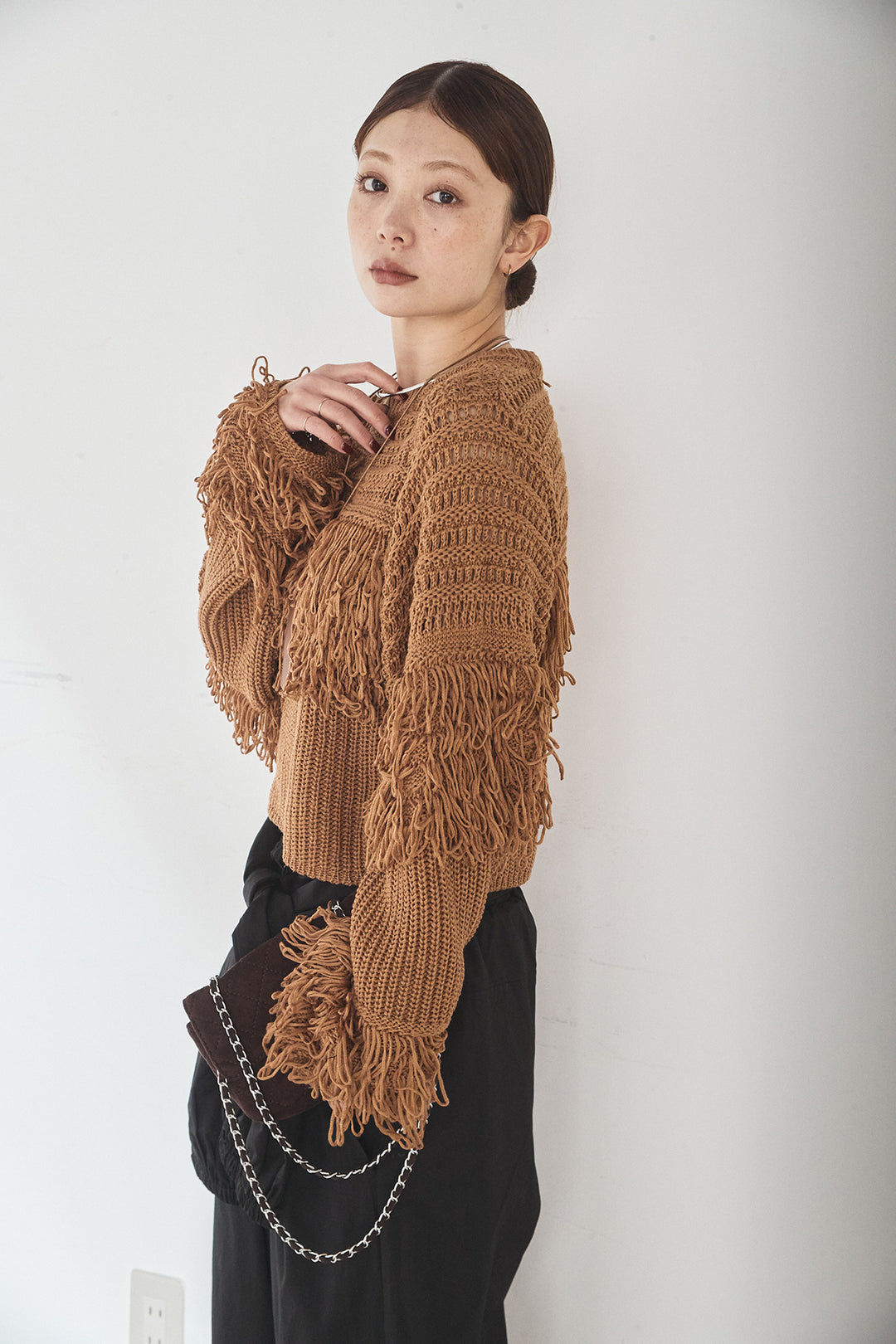 [SET]メッシュフリンジ切り替えプルオーバー+合繊ツイルスタンドウエスト巻きジョガーパンツ(2set)